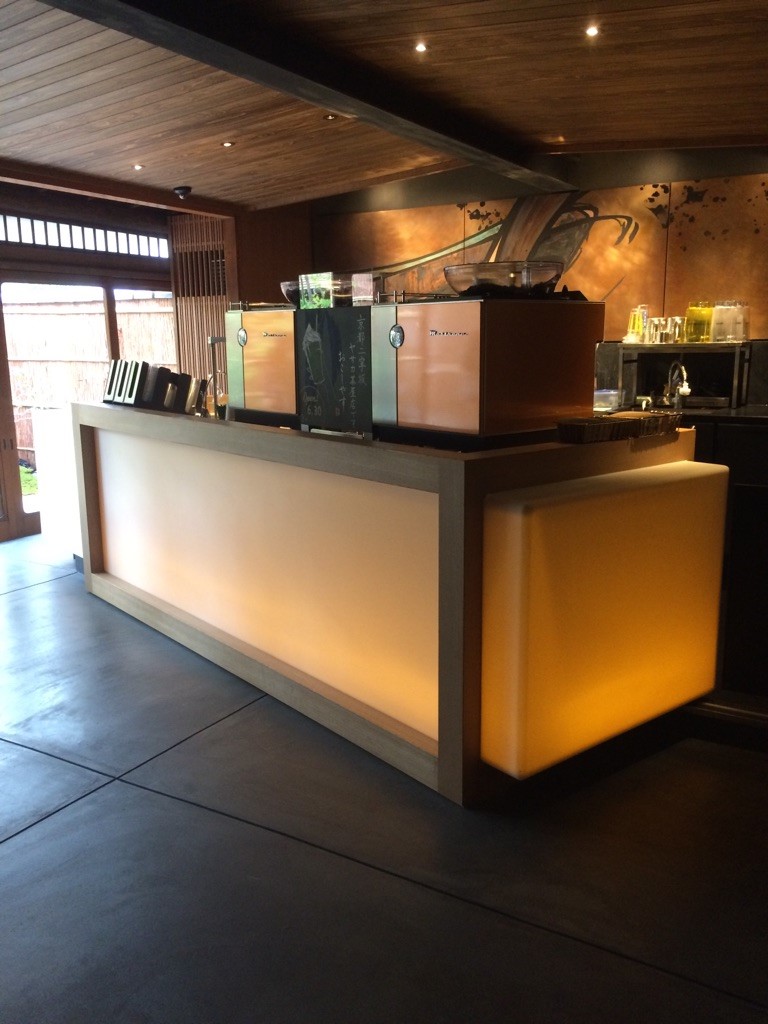某コーヒーチェーン店様 京都二寧坂ヤサカ茶屋店
